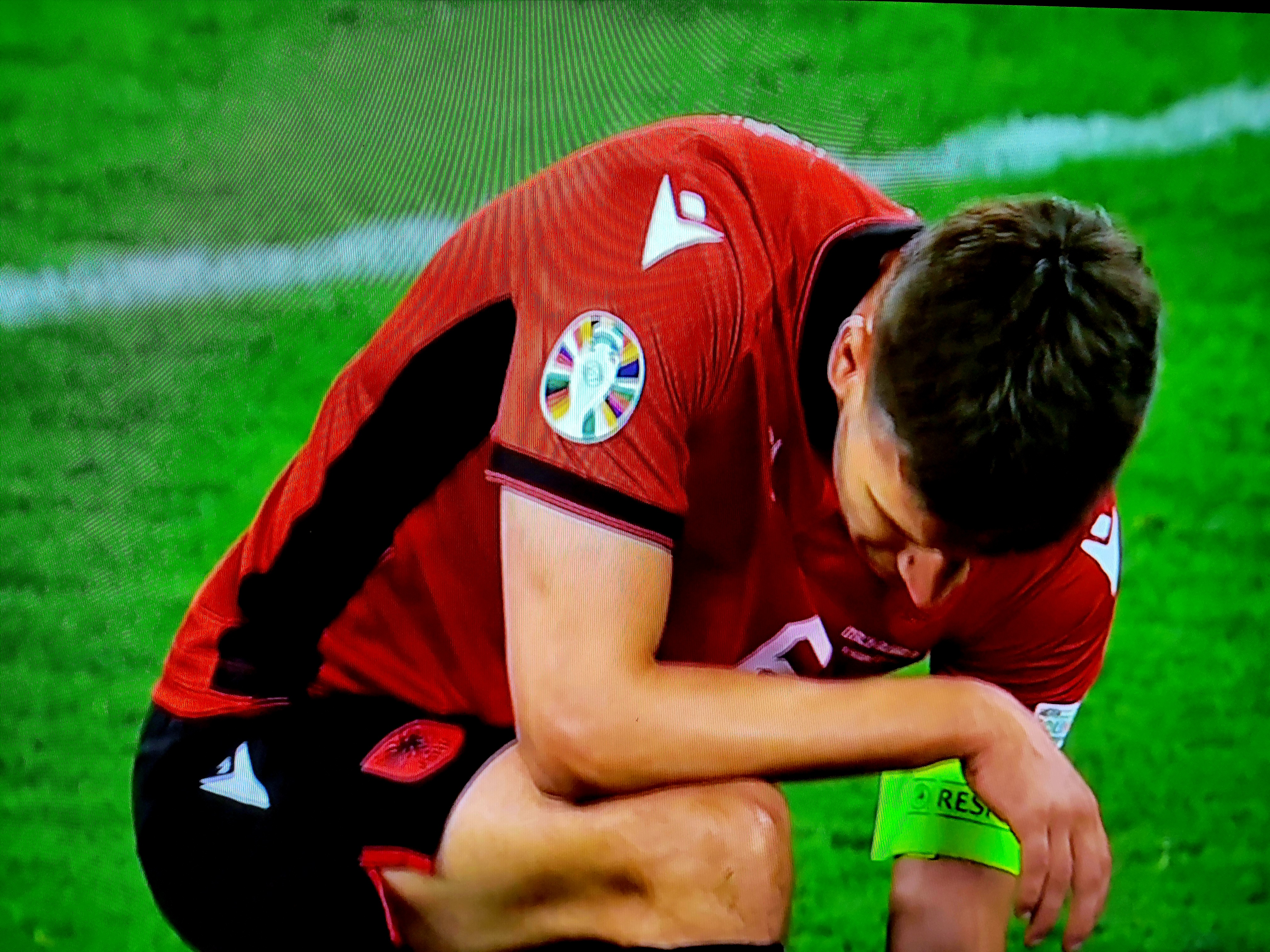 爱游戏官网关于赛后意大利杯传出新动向；洛杉矶湖人造点机会；管理层表态——气氛紧张；身体对抗强度拉满的信息